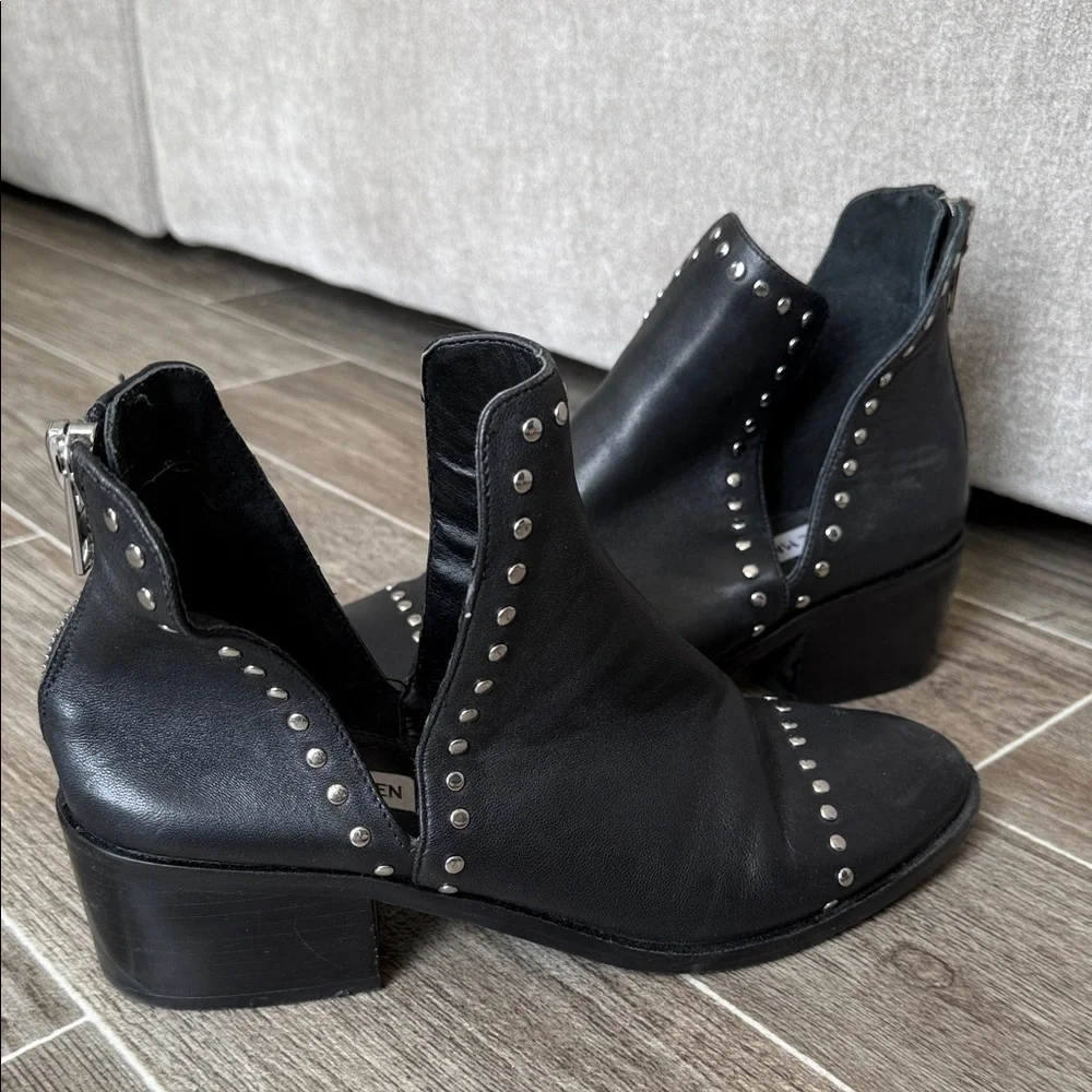 Steve Madden Black Leather Stud-Trim Ankle Booties